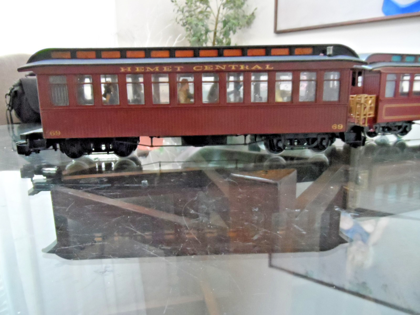 BACHMANN G SCALE BIG HAULERS HEMET CENTRAL #69 PULLMAN W/FIGURES BACHMANN G SCALE BIG HAULERS HEMET CENTRAL #69 PULLMAN W/FIGURES