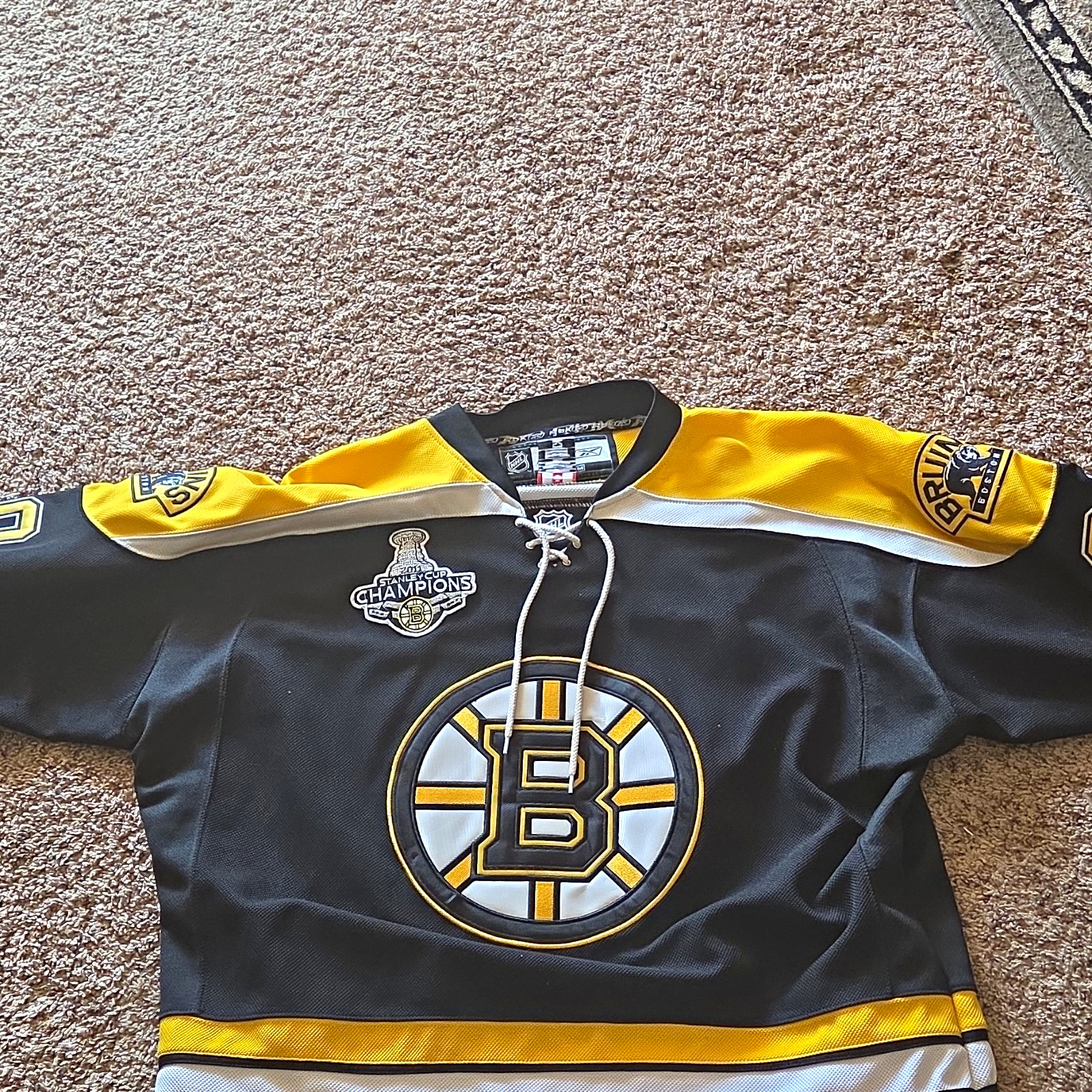Reebok Boston Bruins Tim Thomas #30 NHL Stanley Cup Jersey Black Gold 52