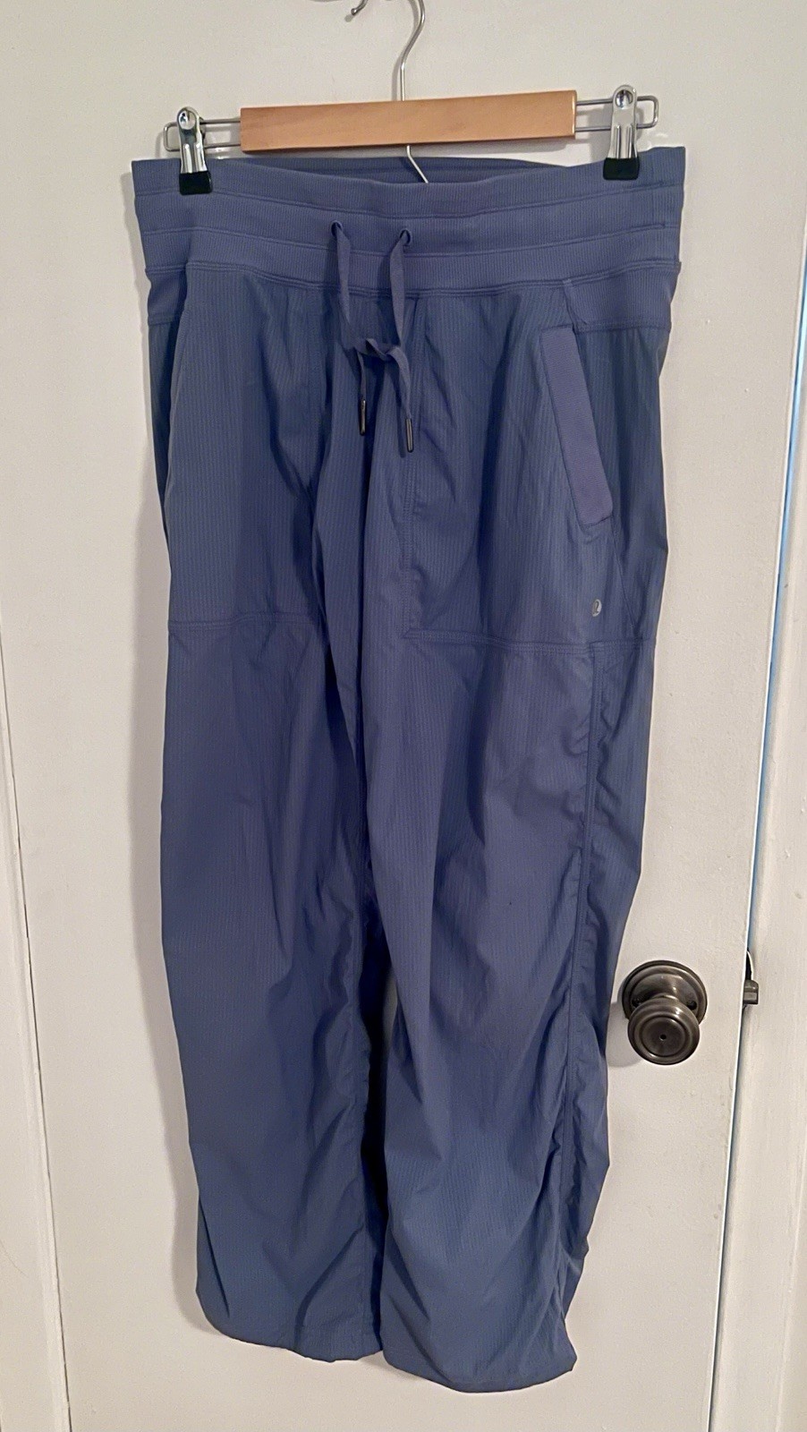 Lululemon Dance Studio Pants Sz 6S Blue EUC Lululemon Dance Studio Pants Sz 6S Blue EUC