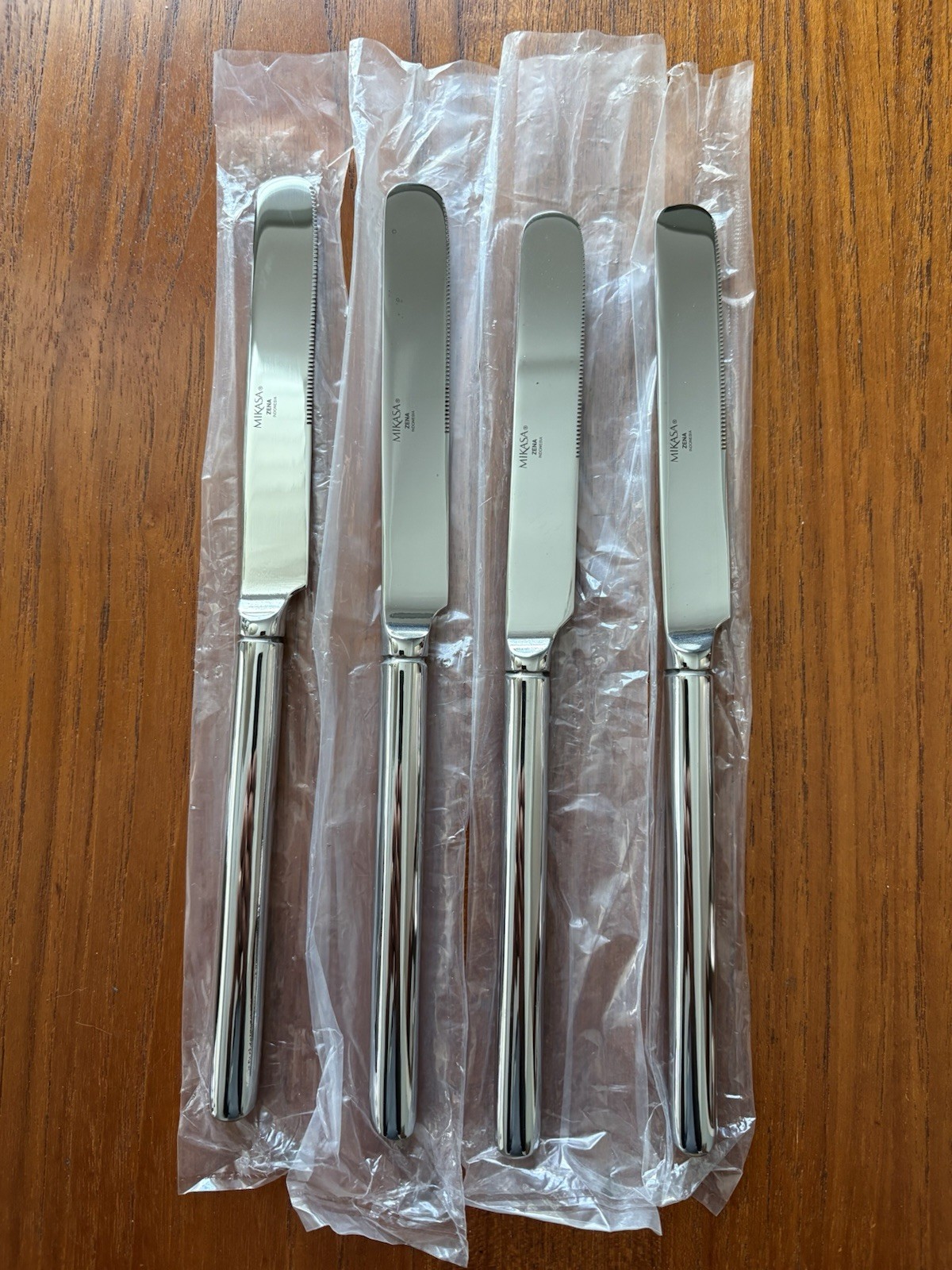 4pc Mikasa Zena Stainless Flatware Dinner Knives NIB Vintage Indonesia 4pc Mikasa Zena Stainless Flatware Dinner Knives NIB Vintage Indonesia