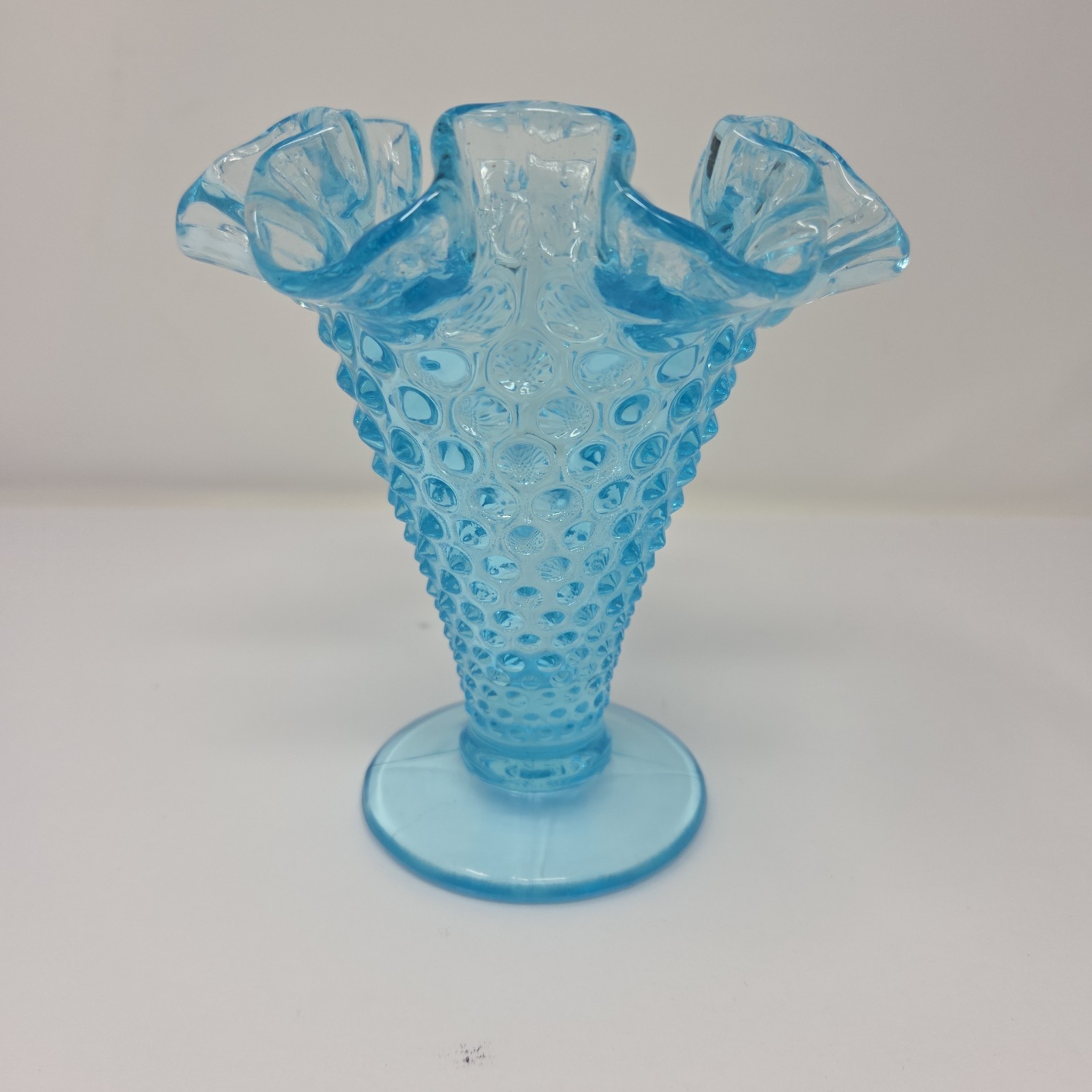 Vintage Fenton Glass Hobnail Opalescent Aqua Blue Ruffled Fluted Vase 5.75” Tall Vintage Fenton Glass Hobnail Opalescent Aqua Blue Ruffled Fluted Vase 5.75” Tall
