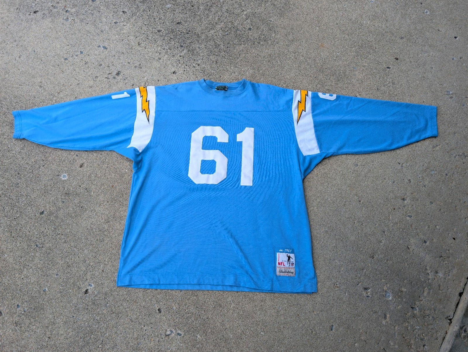 VINTAGE LOS ANGELES CHARGERS 1961 NFL STALL & DEAN THROWBACK JERSEY 3XL SEWN VINTAGE LOS ANGELES CHARGERS 1961 NFL STALL & DEAN THROWBACK JERSEY 3XL SEWN