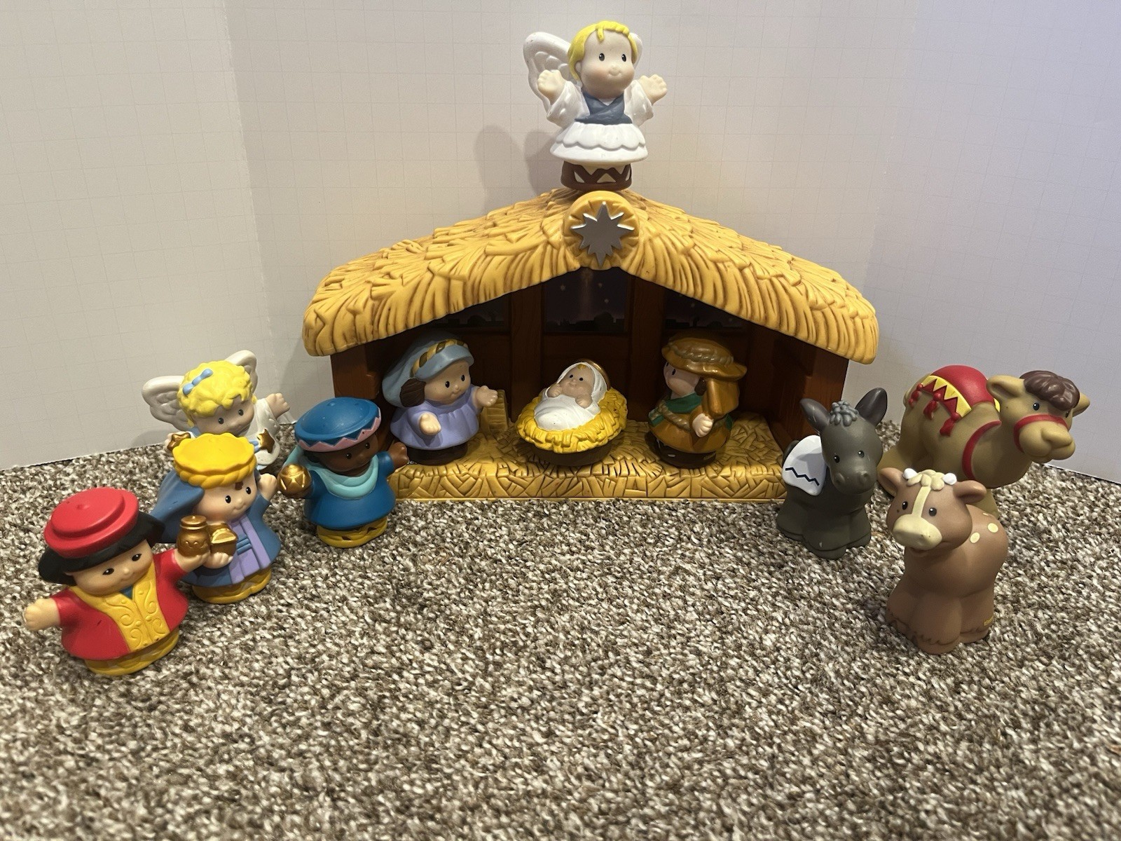VTG 2002 Fisher Price Little People A Christmas Story Nativity Set 12 Pieces VTG 2002 Fisher Price Little People A Christmas Story Nativity Set 12 Pieces