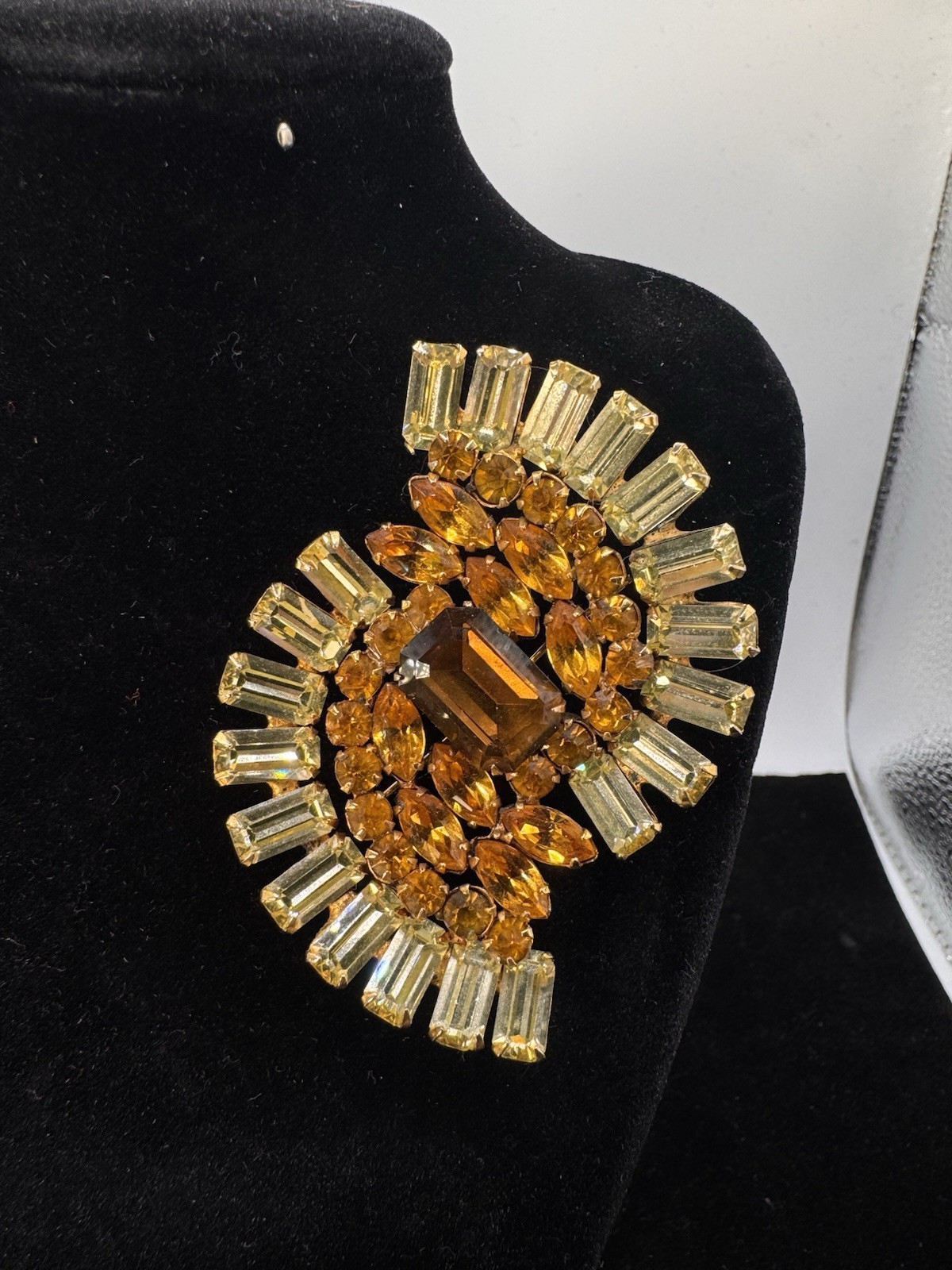 Kramer of New York Citrine Rhinestone Swirl Brooch Topaz Baguette Pin Kramer of New York Citrine Rhinestone Swirl Brooch Topaz Baguette Pin