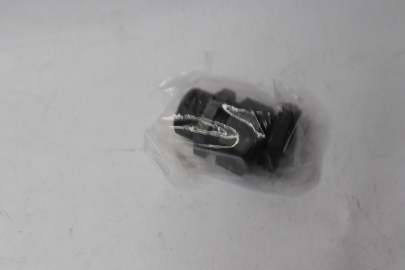 Sealcon Nylon Multi-Hole Strain Relief Fitting 3/4\
