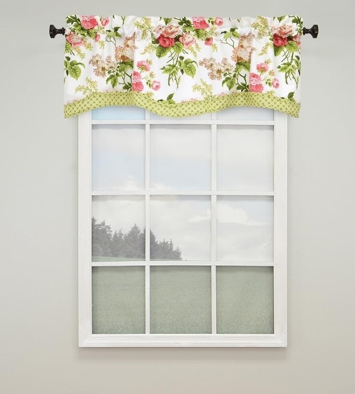 Waverly EMMA\'S GARDEN Valance BLOSSOM Cottagecore Pink Rose Floral 52x18
