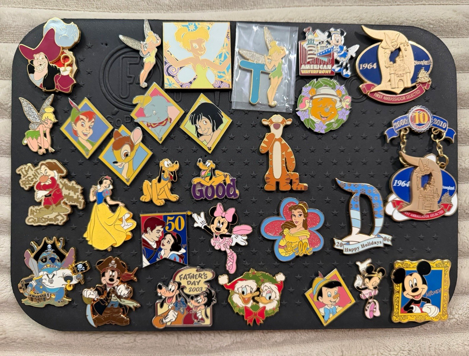 Vintage Disney/ Disneyland/ Disney Cruise/ Disney Store Pins from early 2000s Vintage Disney/ Disneyland/ Disney Cruise/ Disney Store Pins from early 2000s