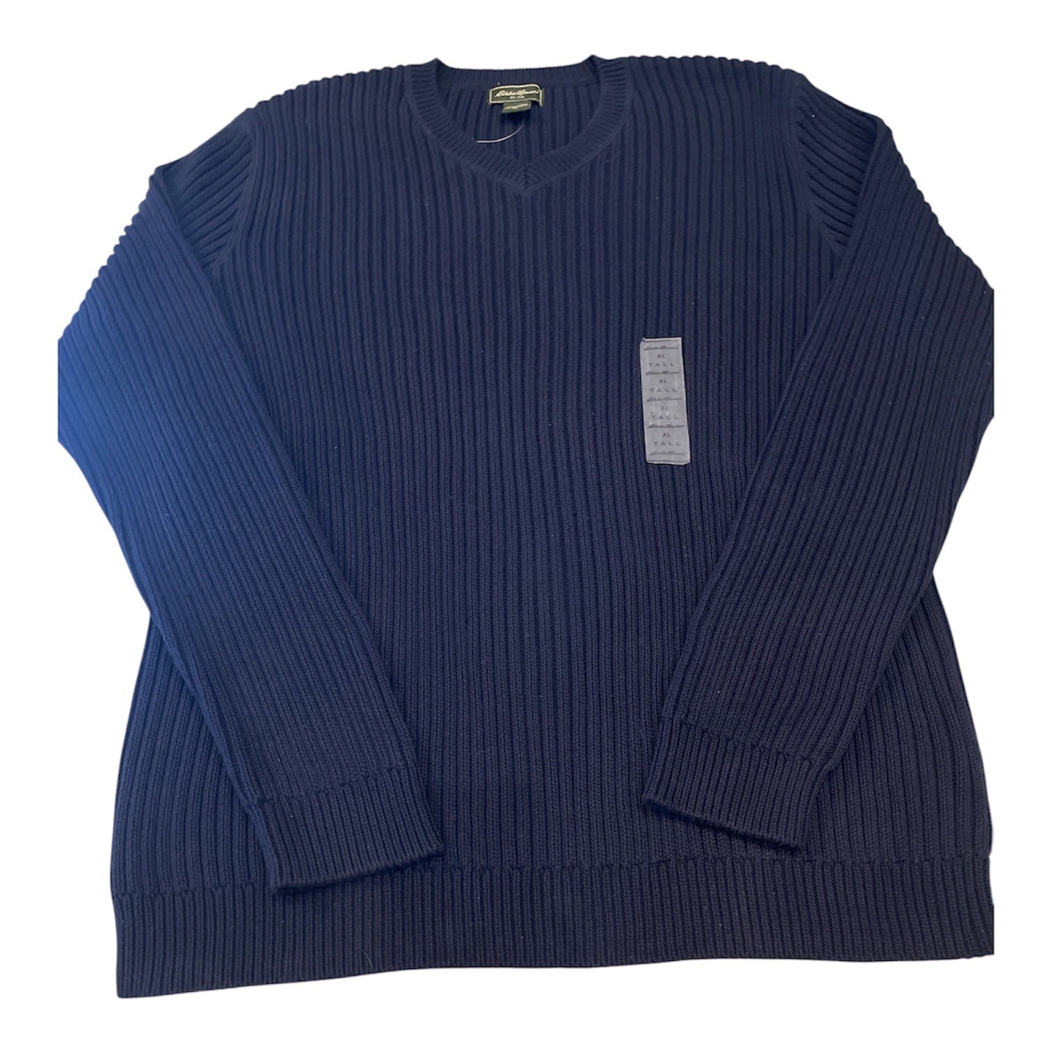 NWOT Eddie Bauer V-Neck Ribbed Thick Sweater Men XLT Tall Navy Blue Pullover NWOT Eddie Bauer V-Neck Ribbed Thick Sweater Men XLT Tall Navy Blue Pullover