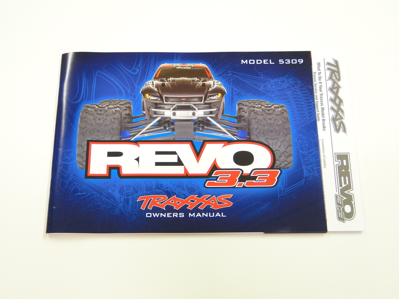 NEW TRAXXAS REVO 3.3  Manual RR0