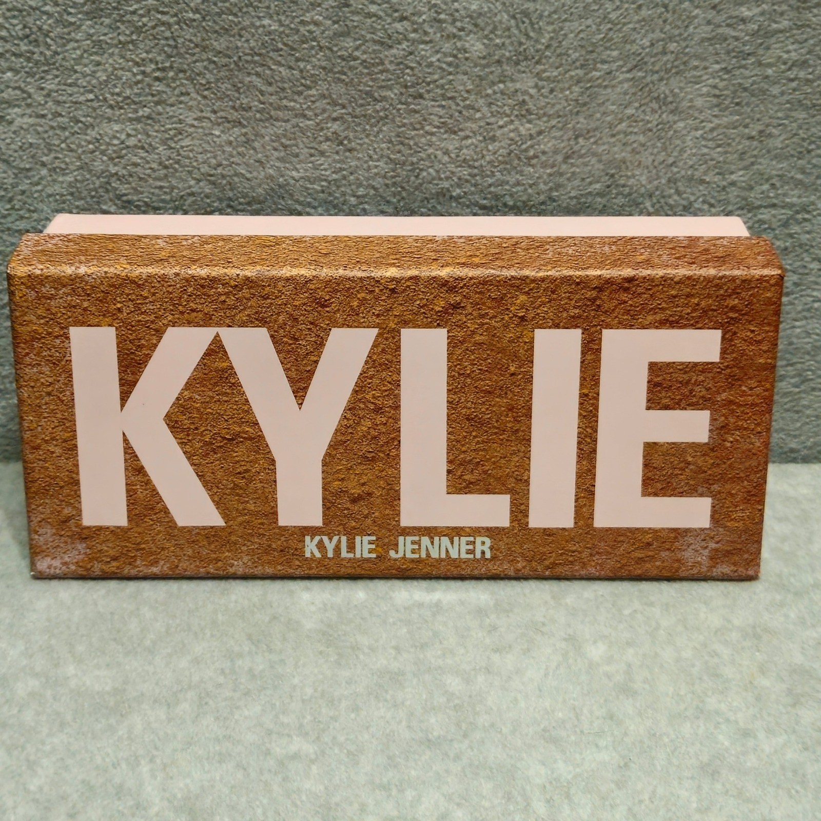 Kylie Cosmetics Loose Setting Powder Vault Women 5pc Multi Matte Finish Set