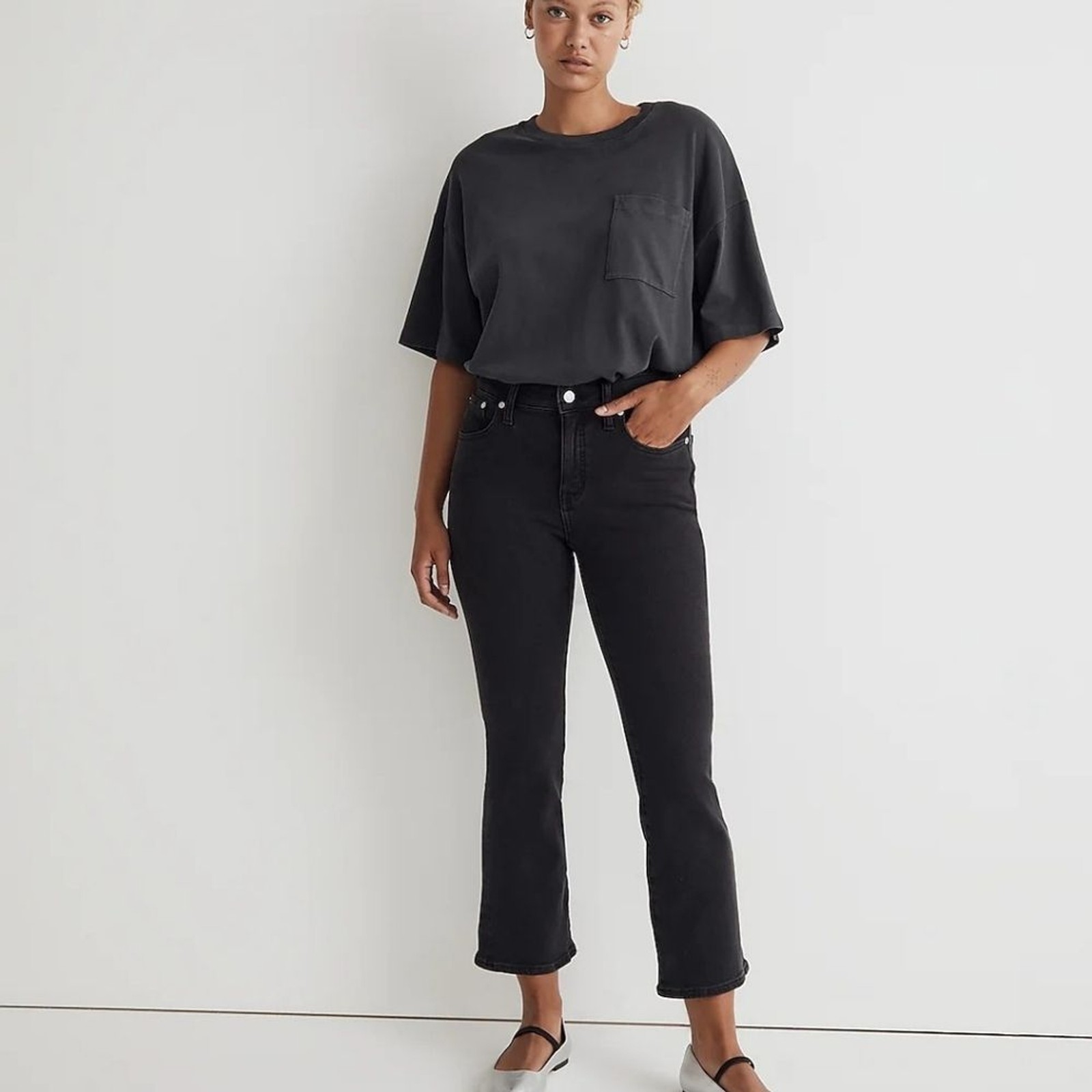 Madewell Curvy kickout crop jean Madewell Curvy kickout crop jean