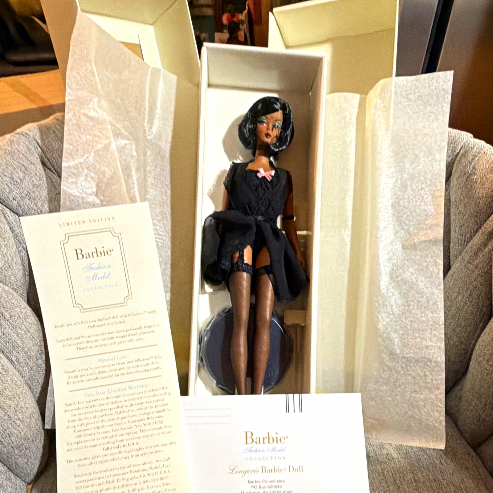 Mattel Barbie Fashion Model Collection Lingerie Doll LE 12in 2002 w/ Stand Mattel Barbie Fashion Model Collection Lingerie Doll LE 12in 2002 w/ Stand