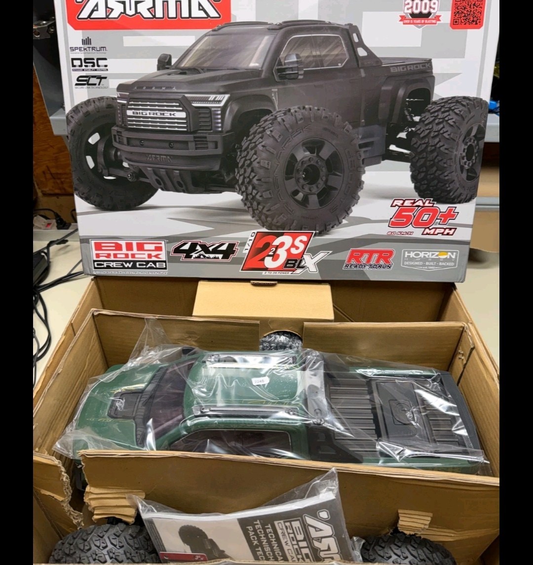 NEW ARRMA BIG ROCK 4X4 223S DSC 1/10 RTR BRUSHLESS 4WD MONSTER TRUCK GREEN