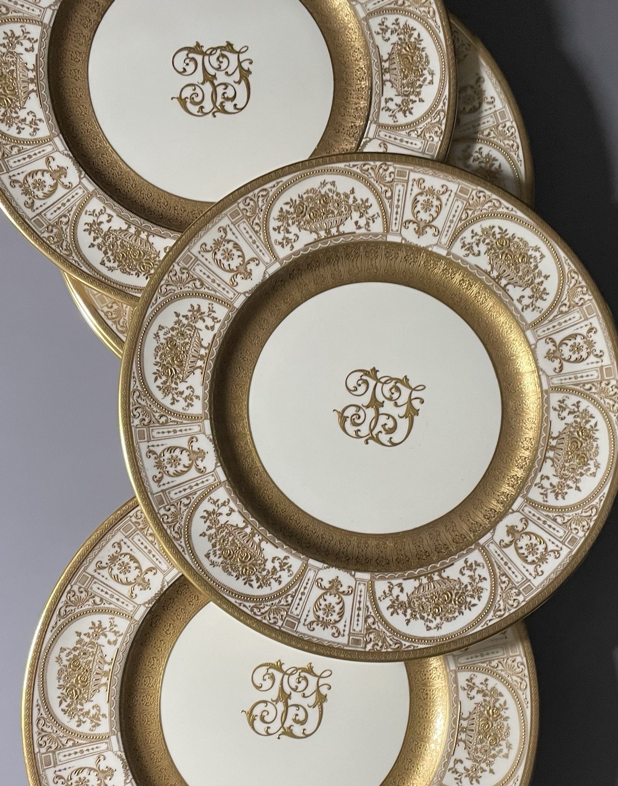 Antique Royal Doulton Porcelain Dinner Plate Raised Gold Initials Lot Of 12 Antique Royal Doulton Porcelain Dinner Plate Raised Gold Initials Lot Of 12