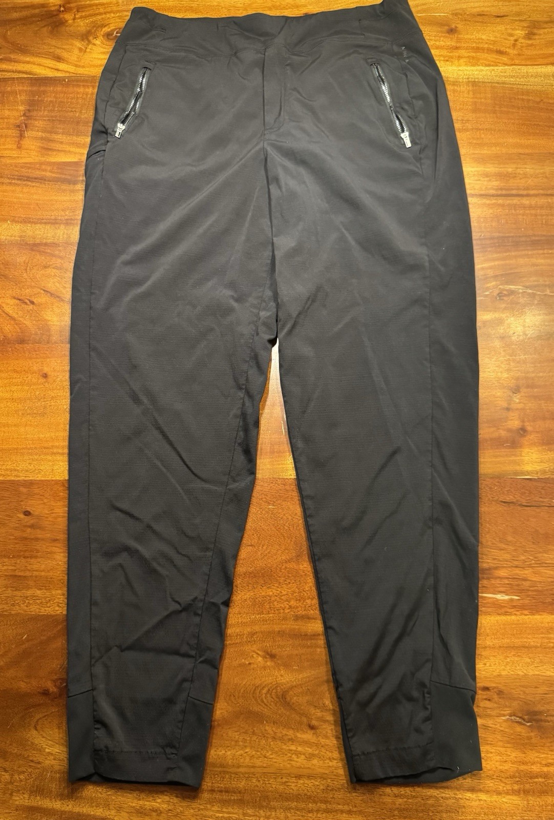 Athleta Trekkie North High Rise Jogger Pants Black Women\'s Size 14 Tall 14/T Athleta Trekkie North High Rise Jogger Pants Black Women\'s Size 14 Tall 14/T