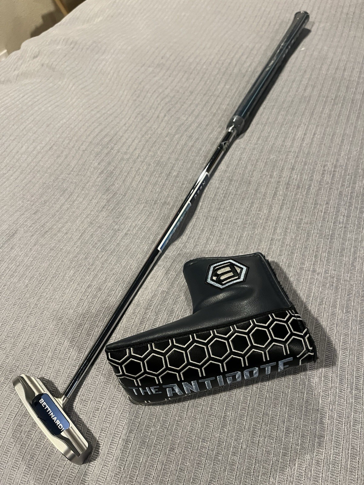 Bettinardi Antidote SB1 36” Counter Balance Putter “NEW”
