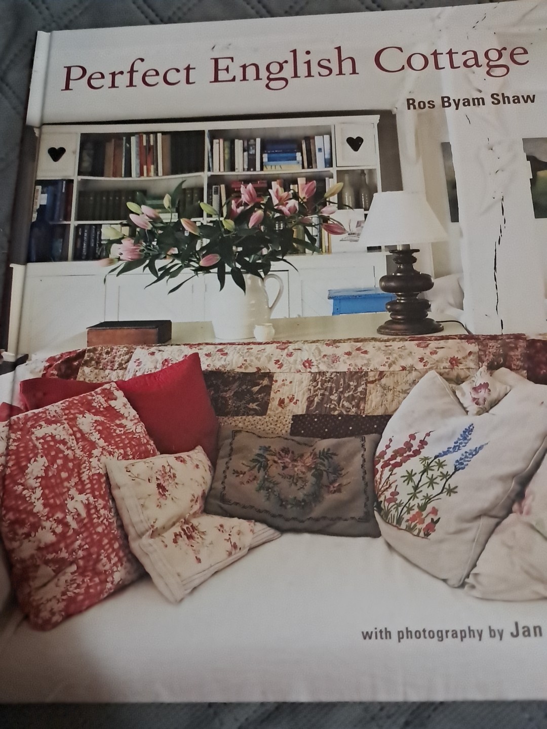 Perfect English Cottage by Shaw Perfect English Cottage by Shaw