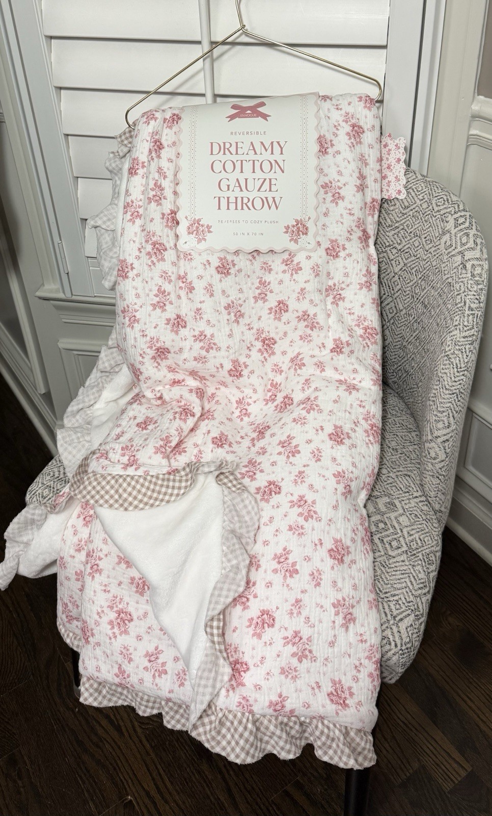 Envogue Reversible Dreamy Cotton Ruffled Gauze Plush Blanket 50x70 Pink Floral