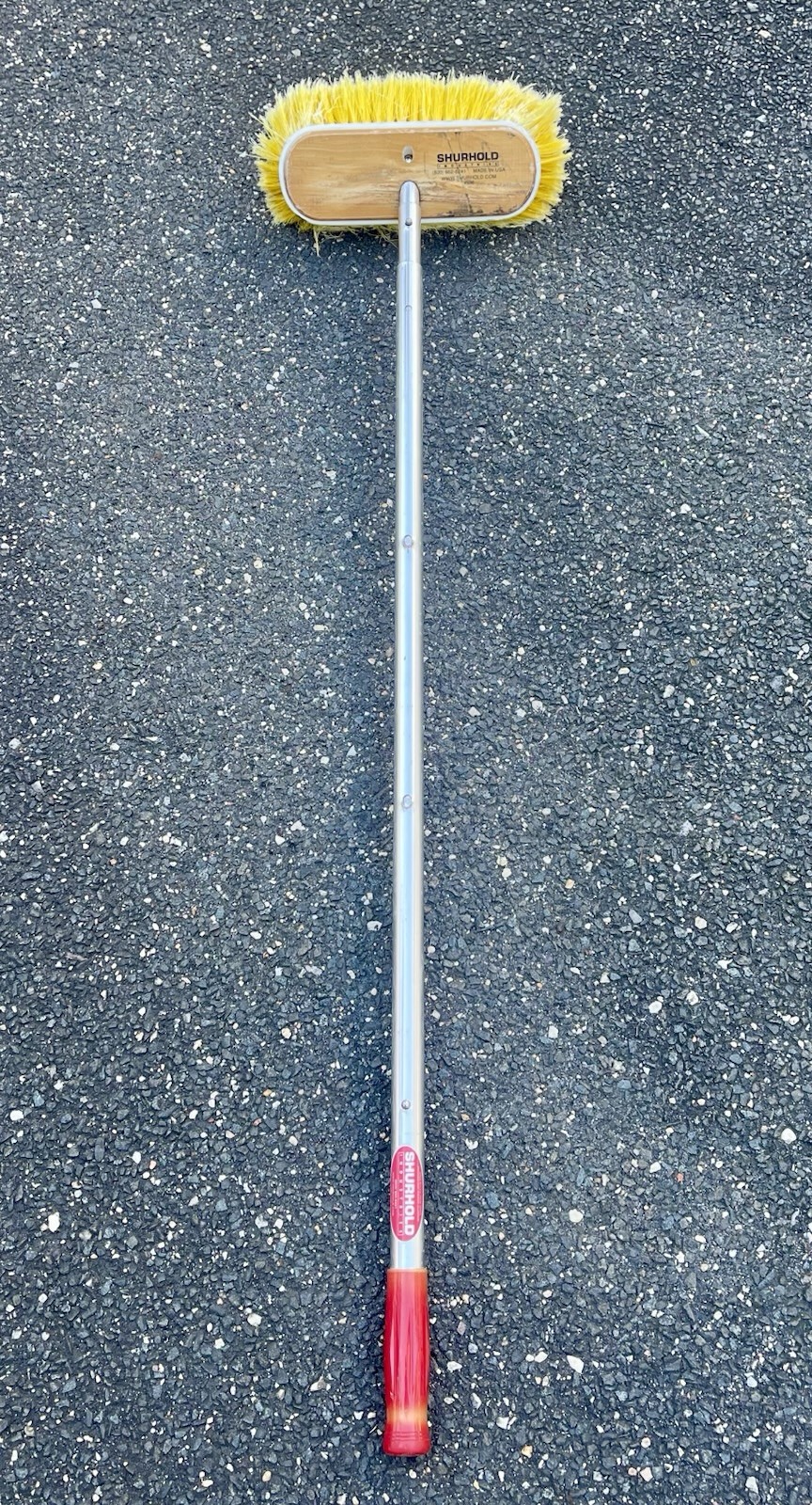 SHURHOLD #980 SOFT BRISTLE 10”BOAT BRUSH TELESCOPING ALUMINUM HANDLE 43”-72-USED