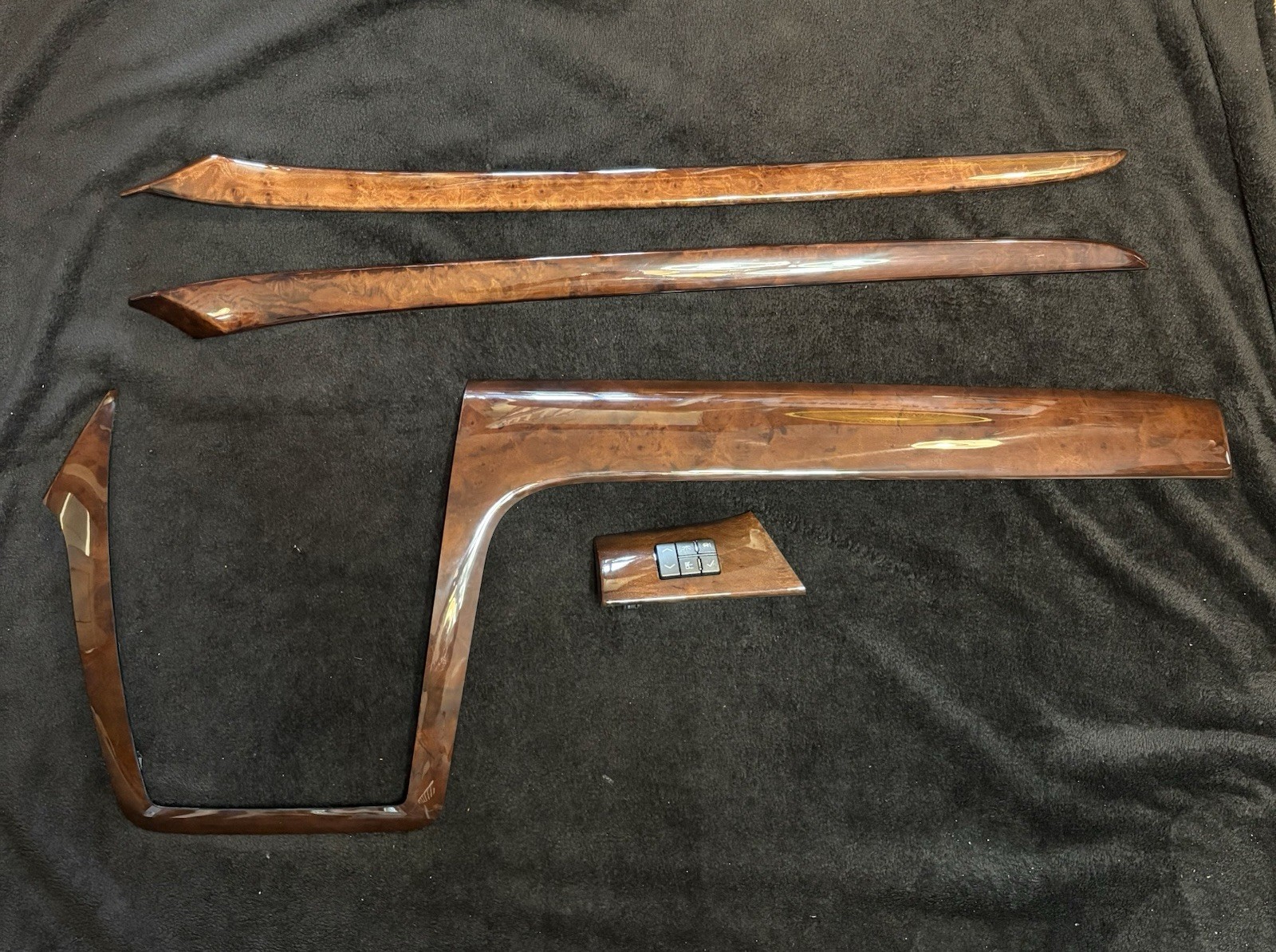 06-11 Cadillac DTS Plated Woodgrain Dash Bezel + Door Trim Set + Traction Switch
