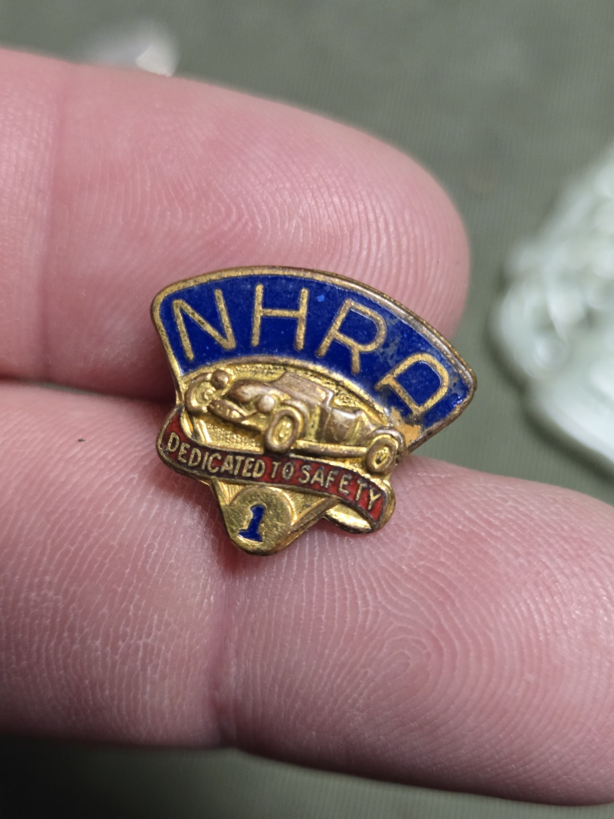 Scarce VRHTF NHRA Old Vintage RARE 1951 Race CAR Hot Rod 1 Year PIN Screw Back Scarce VRHTF NHRA Old Vintage RARE 1951 Race CAR Hot Rod 1 Year PIN Screw Back