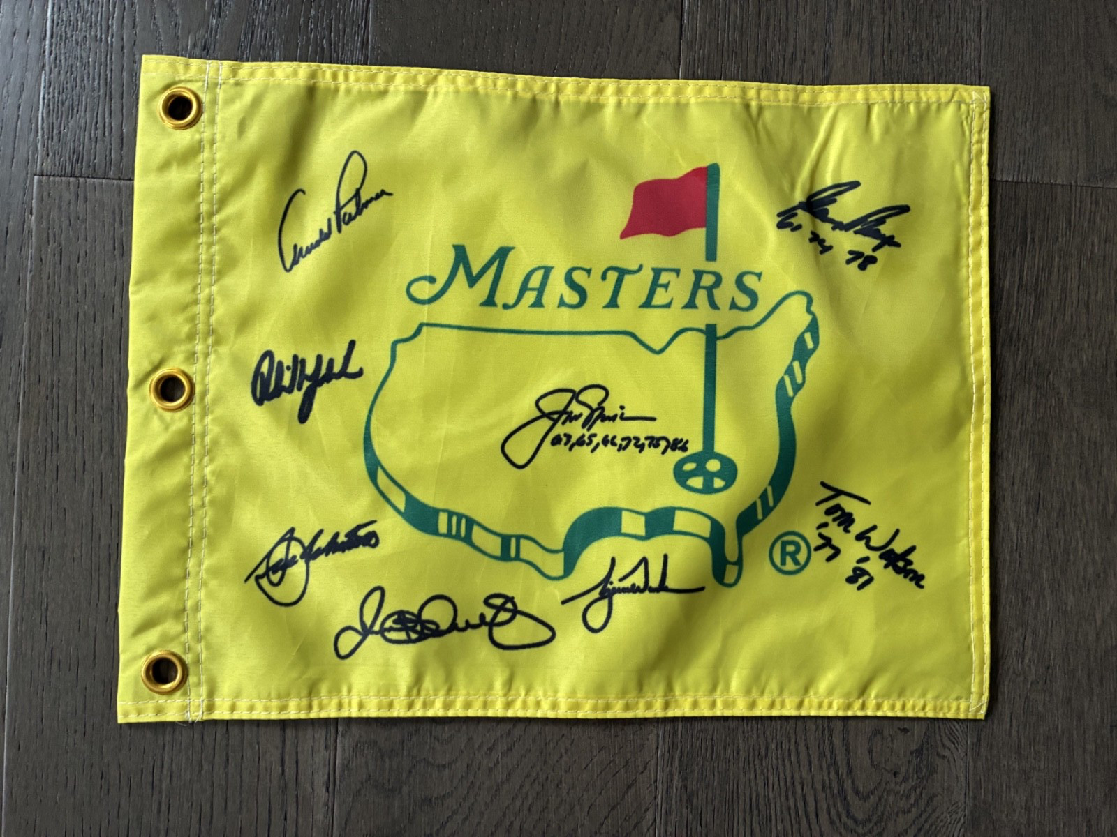 Masters Souvenir Flag w Tiger Woods,Jack Nicklaus,Arnold Palmer,McIlroy,Watson