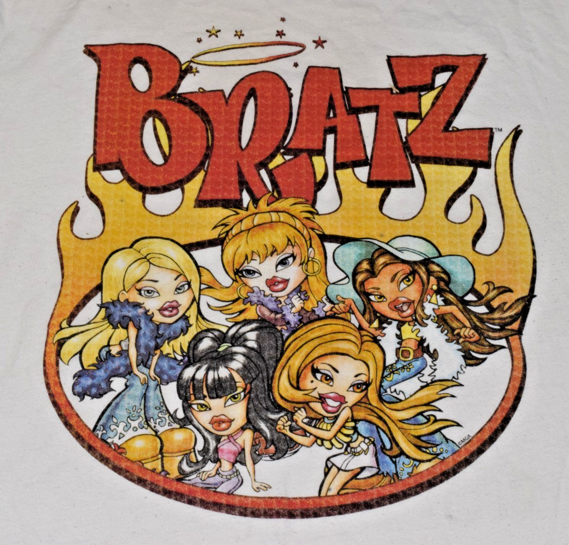 Vintage Y2K Womens Dirty White Bratz T-Shirt Size L MFG Freeze Large Graphic