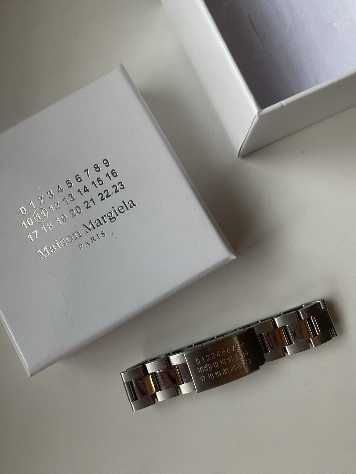 MAISON MARGIELA Bracelet, New, Zero Uses MAISON MARGIELA Bracelet, New, Zero Uses
