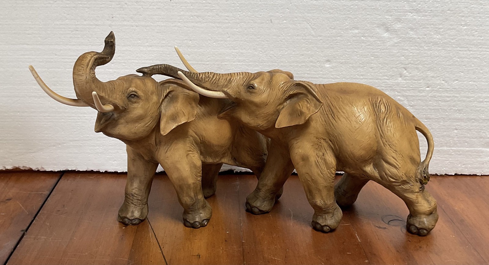 Vintage Guido Cacciapuoti Italy Mother & Calf Elephant Ceramic Sculpture 14\ Vintage Guido Cacciapuoti Italy Mother & Calf Elephant Ceramic Sculpture 14\