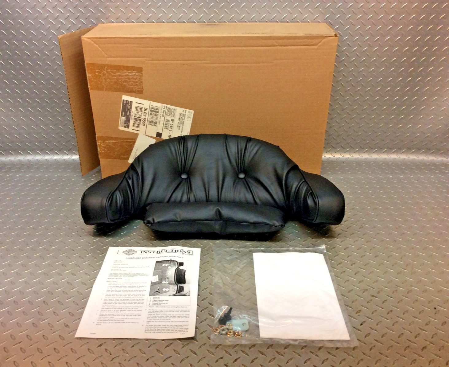 97-13 Harley Davidson Touring FLHT King Tour Pak Backrest Pad 52201-97A NOS