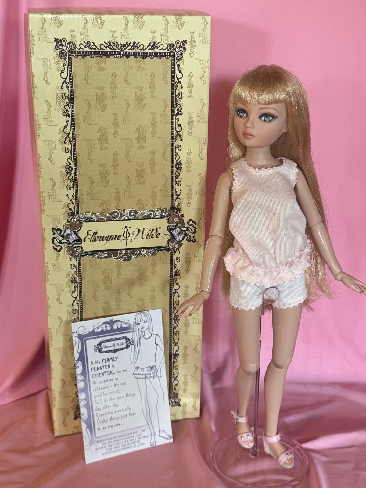 LOVELY MIB Robert Tonner Ellowyne Wilde LOVELY MIB Robert Tonner Ellowyne Wilde