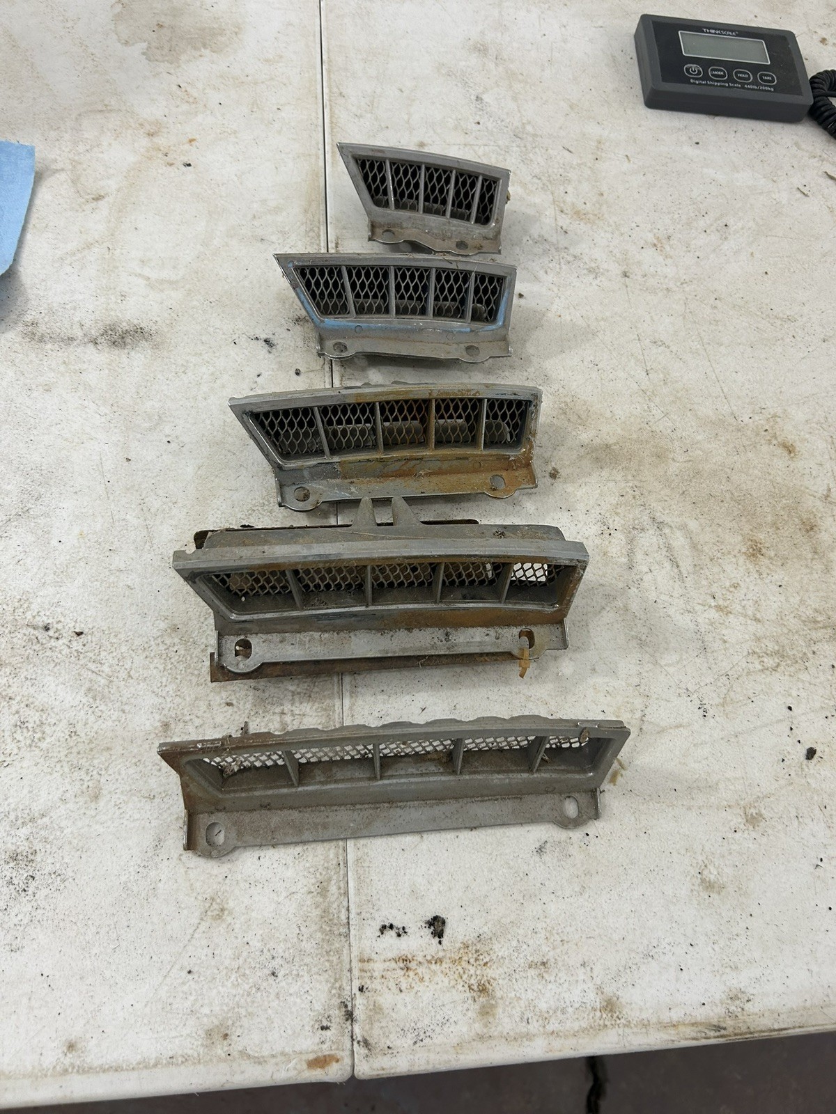 1965 1966 Ford Mustang Fastback GT Air Vent Louver Drivers Side Inserts Set RH 1965 1966 Ford Mustang Fastback GT Air Vent Louver Drivers Side Inserts Set RH