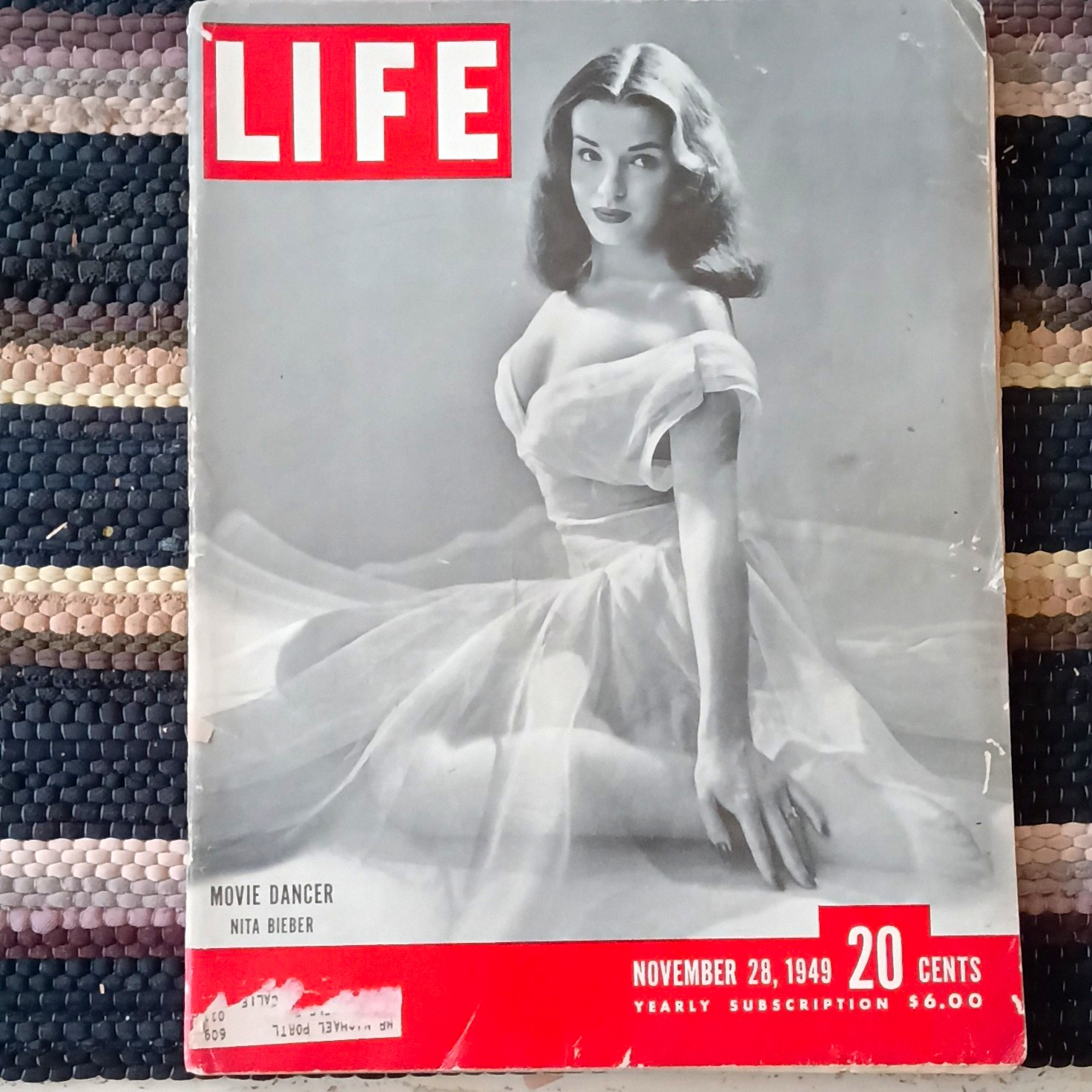 LIFE Magazine Nov 28, 1949 Issue Nita Bieber Cover Illustrated LIFE Magazine Nov 28, 1949 Issue Nita Bieber Cover Illustrated