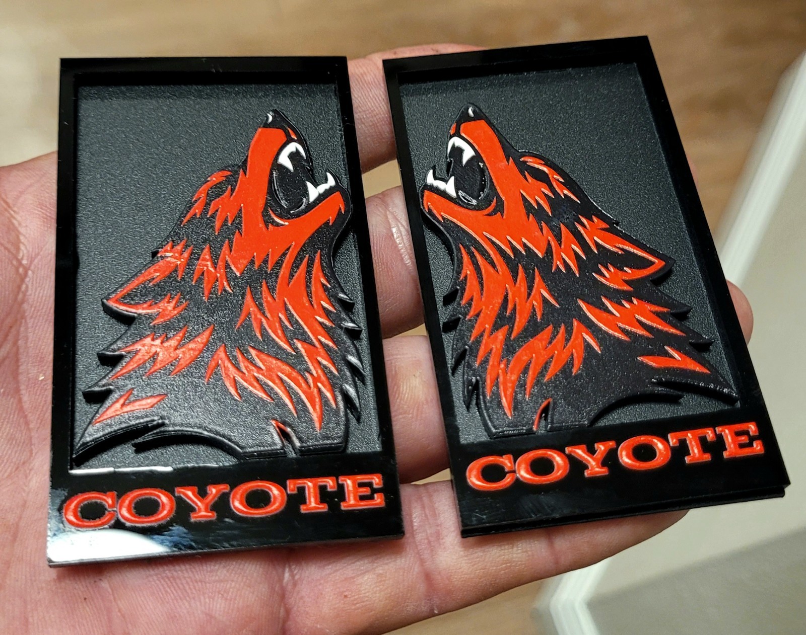 Howling Wolf Acrylic Side Fender Badges 2x3.5 – UV Printed, 3D Raised Ink PAIR