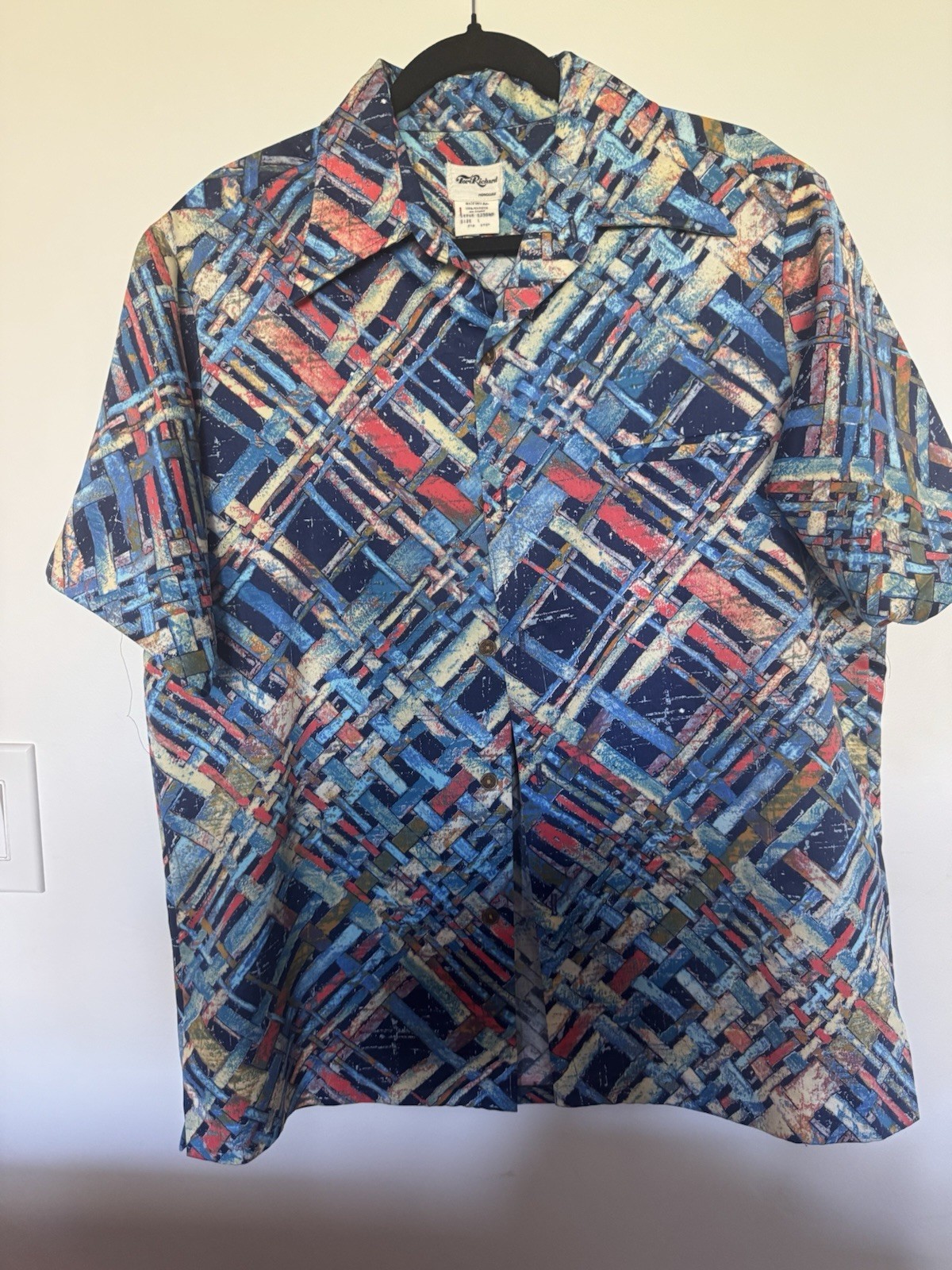 GROOVY Vintage Tori Richard 1970s Men’s S Large 1970s Groovy Aloha Shirt Blue GROOVY Vintage Tori Richard 1970s Men’s S Large 1970s Groovy Aloha Shirt Blue