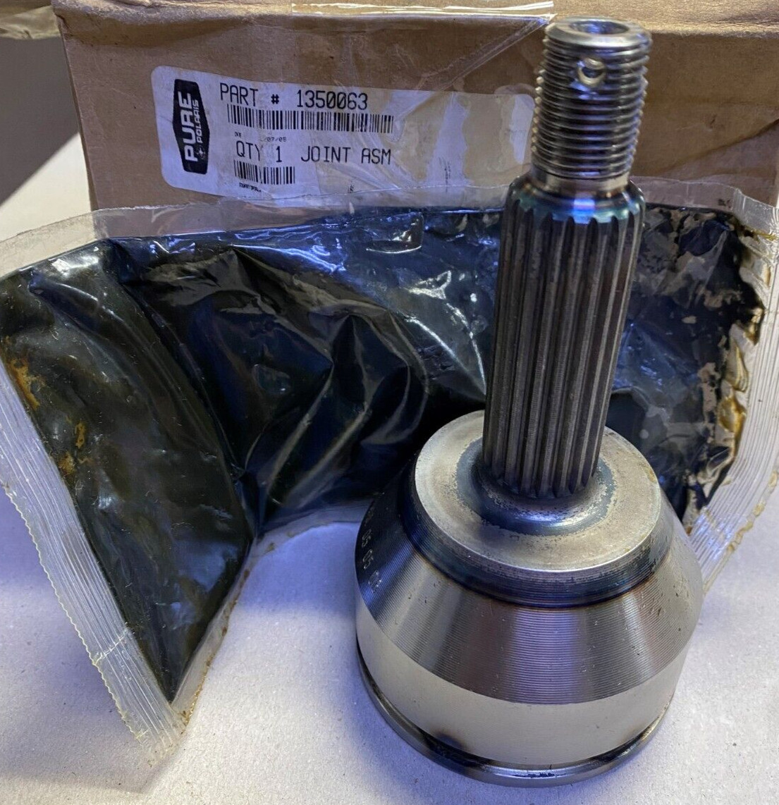 Polaris OEM CV Joint w/ Grease Pack 2001-2003 Magnum, 2002, 2005 Ranger 1350063 Polaris OEM CV Joint w/ Grease Pack 2001-2003 Magnum, 2002, 2005 Ranger 1350063