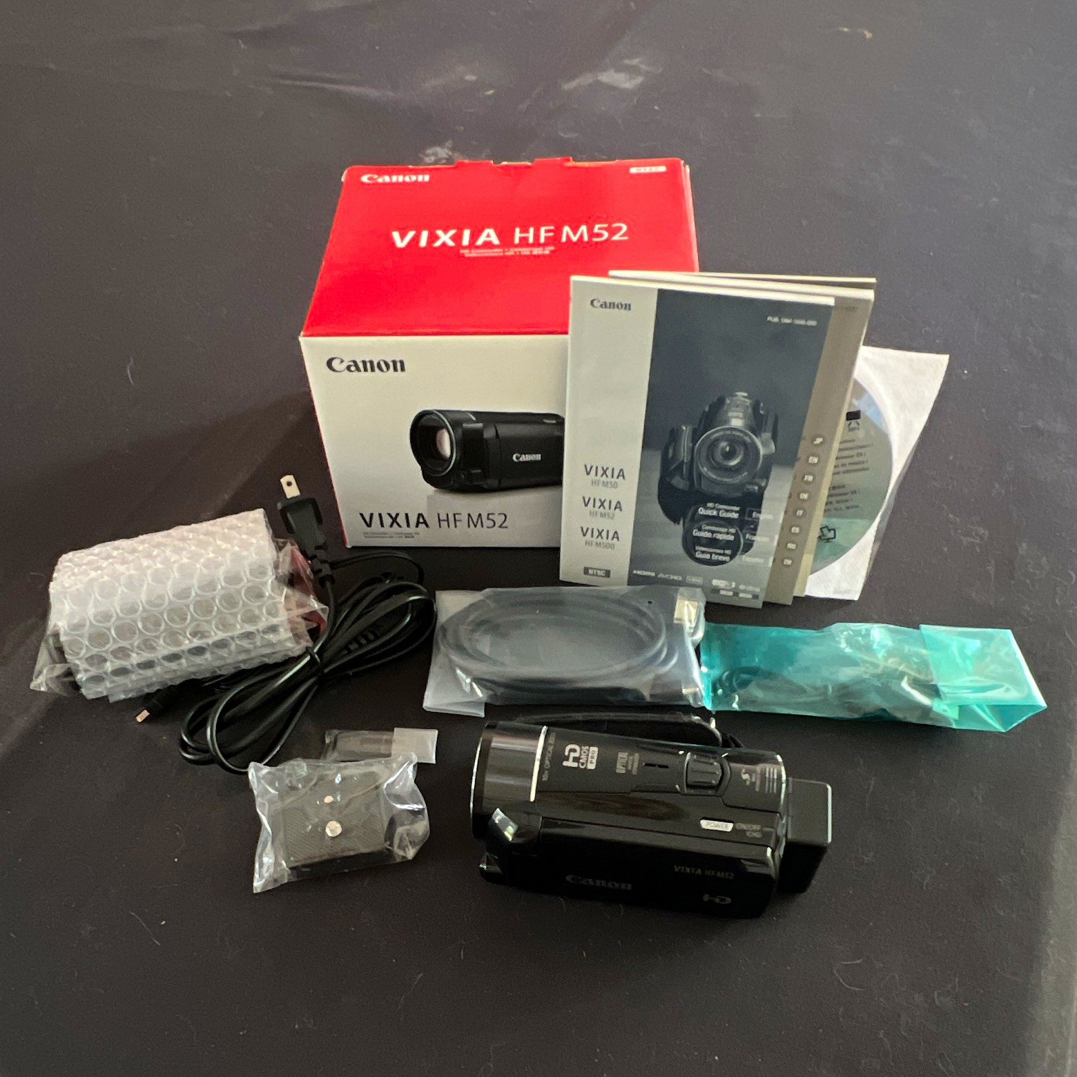 Canon VIXIA HF M52 HD Handheld Camcorder Black 10x/200x Zoom SD USB HDMI Canon VIXIA HF M52 HD Handheld Camcorder Black 10x/200x Zoom SD USB HDMI