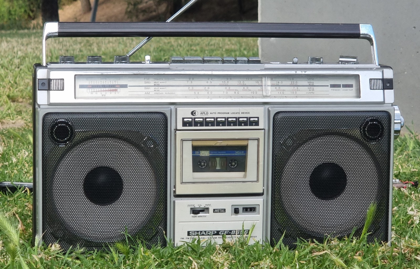 Sharp GF-8686 (Fully Working) - Vintage