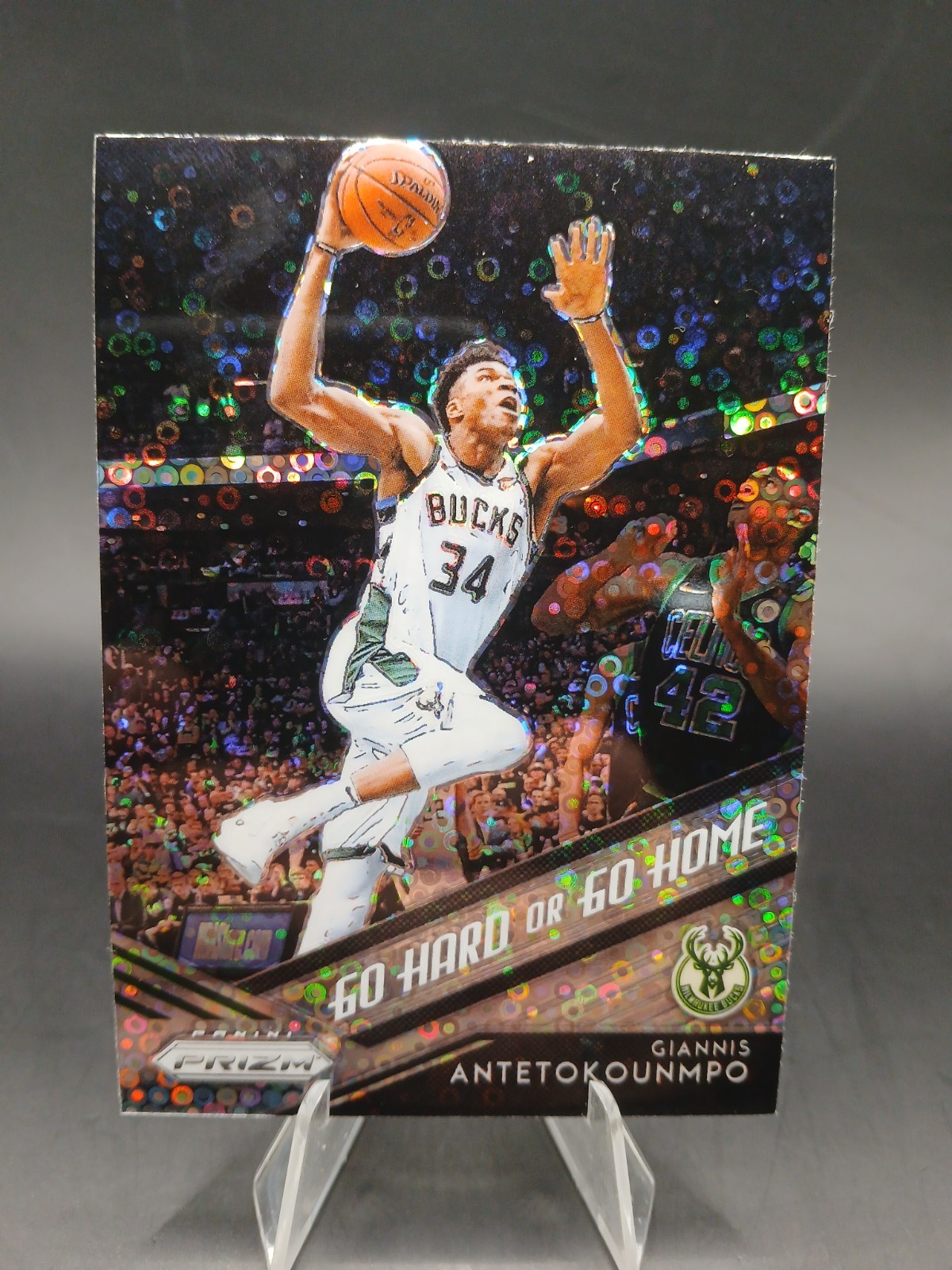 2018-19 Panini Prizm - Go Hard or Go Home Giannis Antetokounmpo Fast Break Prizm 2018-19 Panini Prizm - Go Hard or Go Home Giannis Antetokounmpo Fast Break Prizm