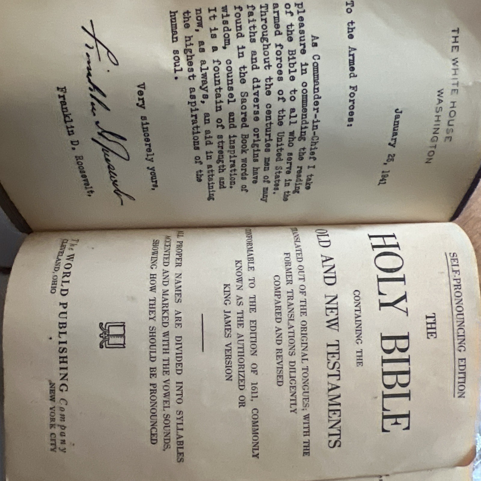 VINTAGE WWII 1941 FDR Signed Bible presented to US Armed Forces VINTAGE WWII 1941 FDR Signed Bible presented to US Armed Forces