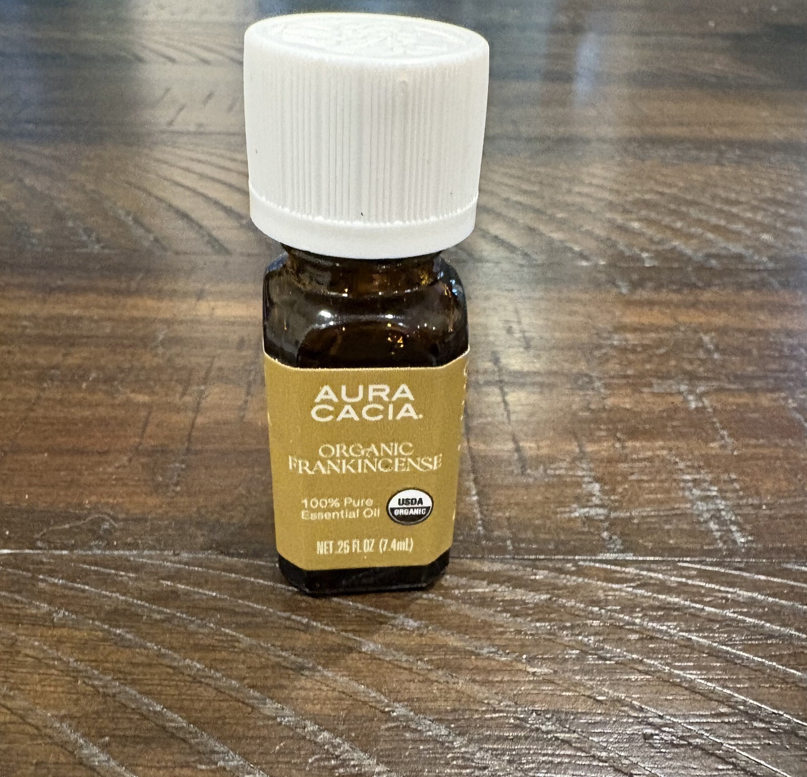 Aura Cacia Organic Frankincense 100% Pure Essential Oil .25 oz Brand New Aura Cacia Organic Frankincense 100% Pure Essential Oil .25 oz Brand New