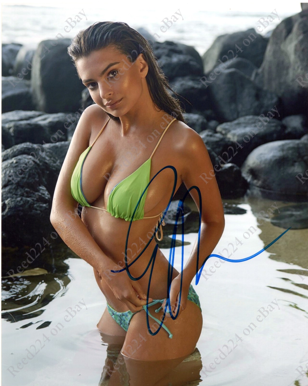 Emily Ratajkowski Signed 8x10 Photo UACC COA + Date, Location, & Event Details