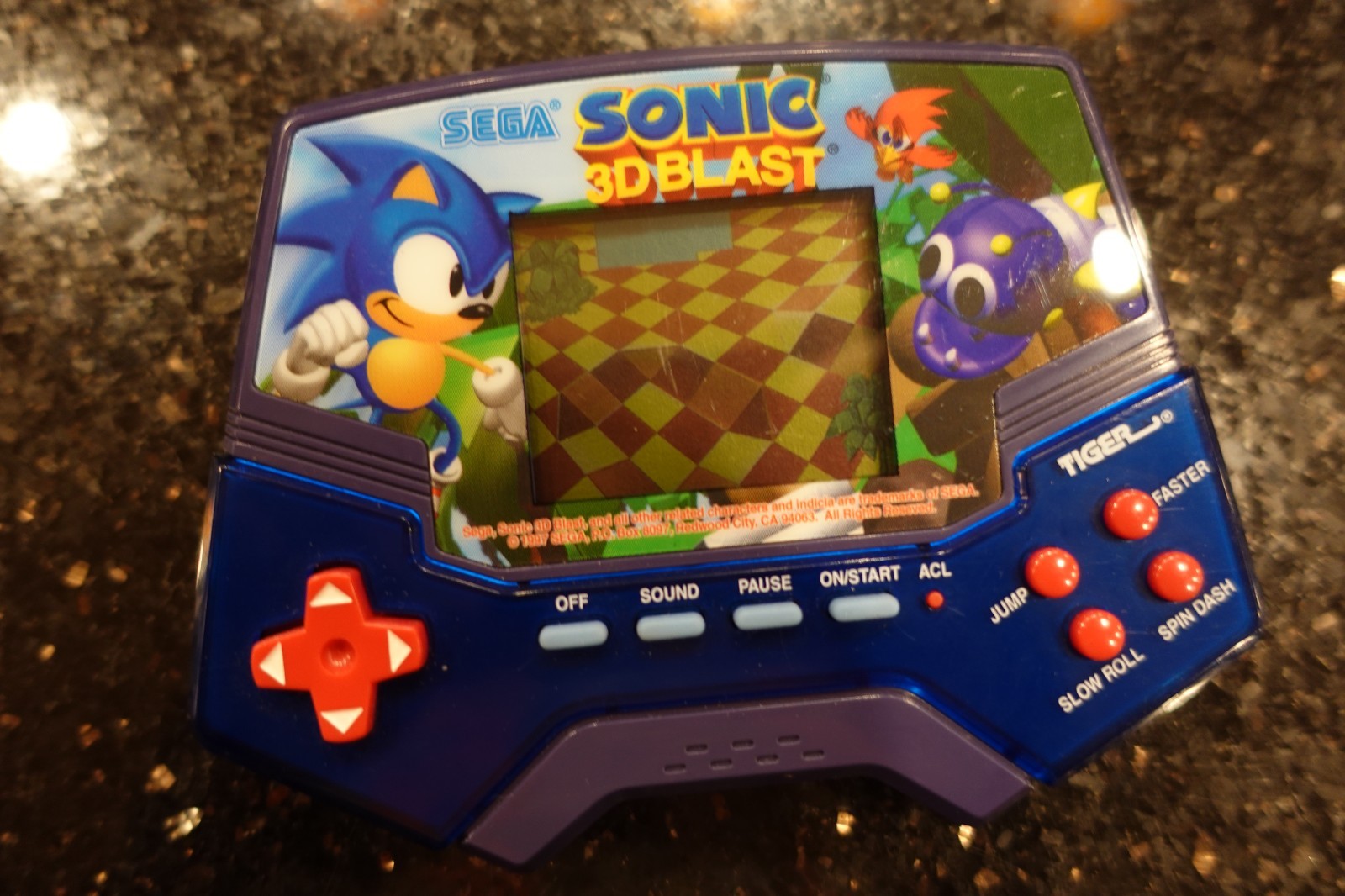 Vintage TIGER  SONIC 3D Blast  Handheld Electronic Tabletop  LCD Video game  D11