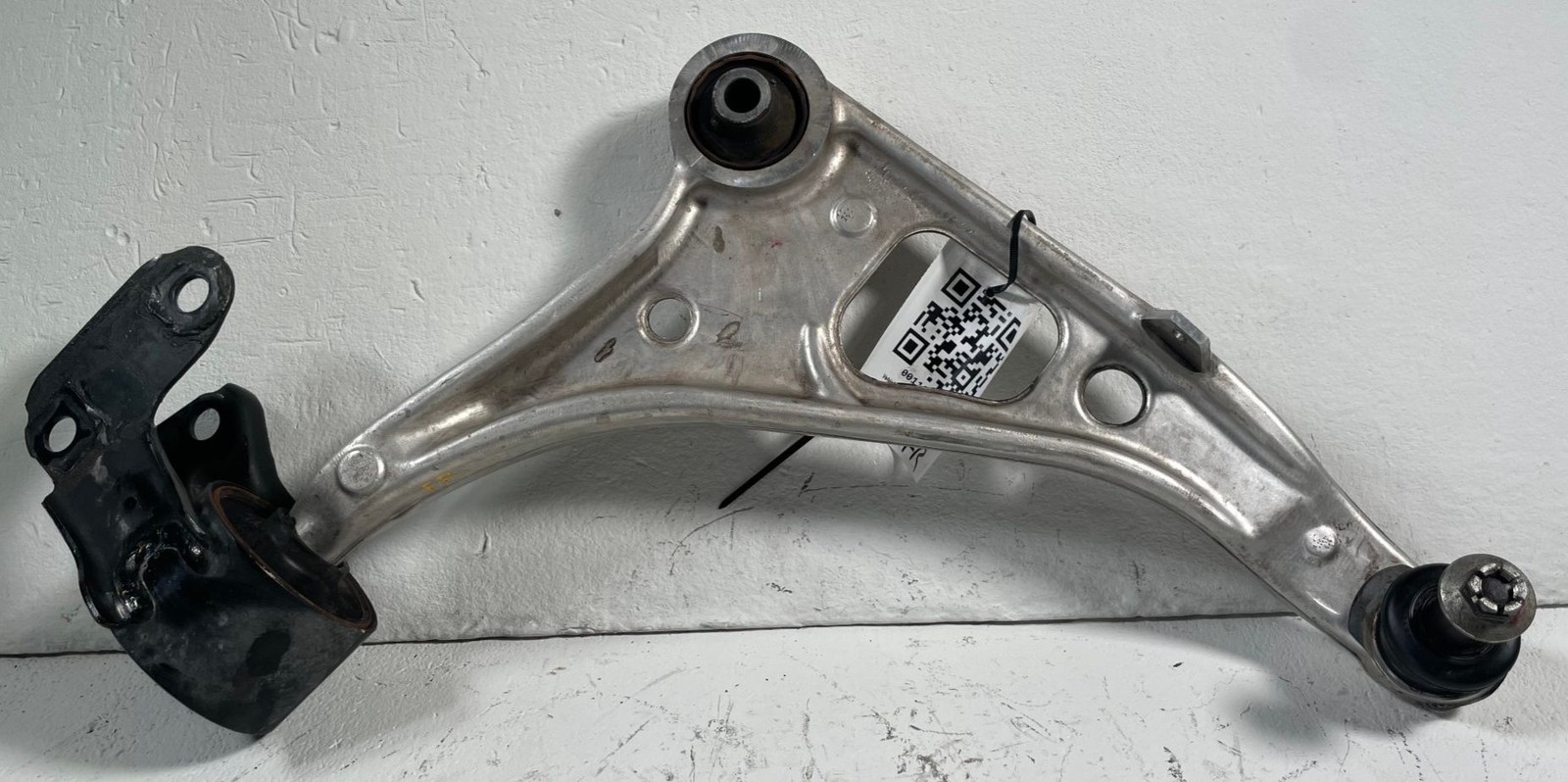 2019 - 2025 HONDA PASSPORT FRONT RIGHT PASSENGER SIDE LOWER CONTROL ARM # 113426