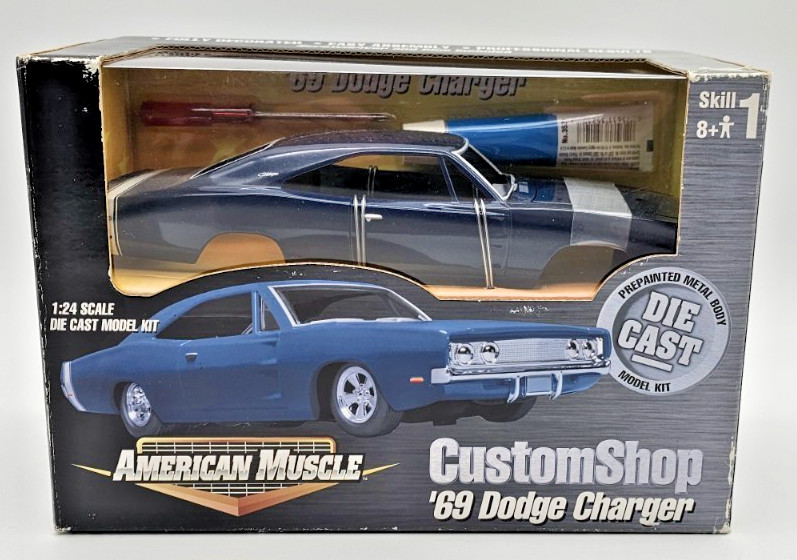 Ertl American Muscle Custom Shop 1:24 \'69 Dodge Charger Model Kit METALLIC BLUE