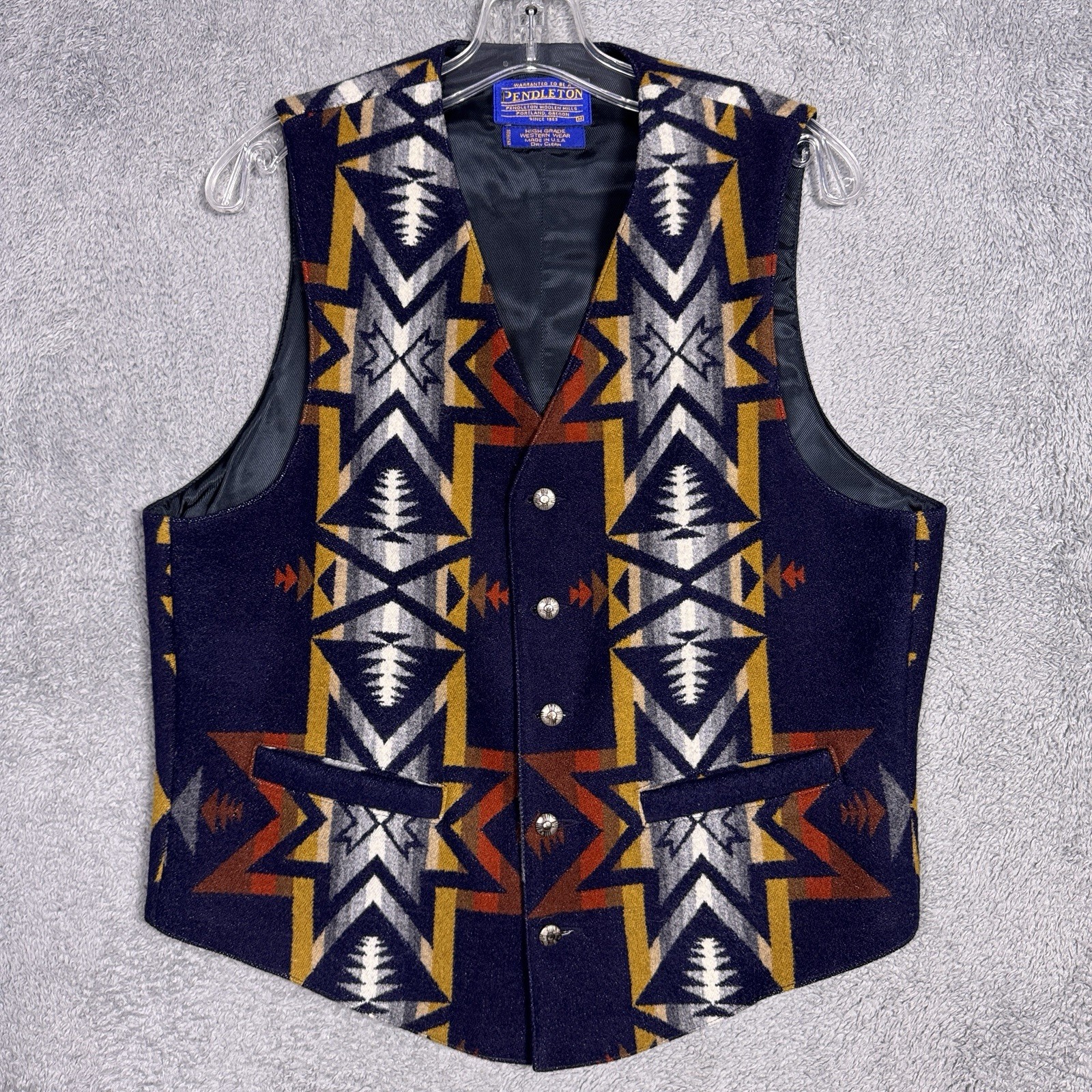 Pendleton High Grade Western Wear Wool Vest Men M Multicolor Aztec Rare USA Made