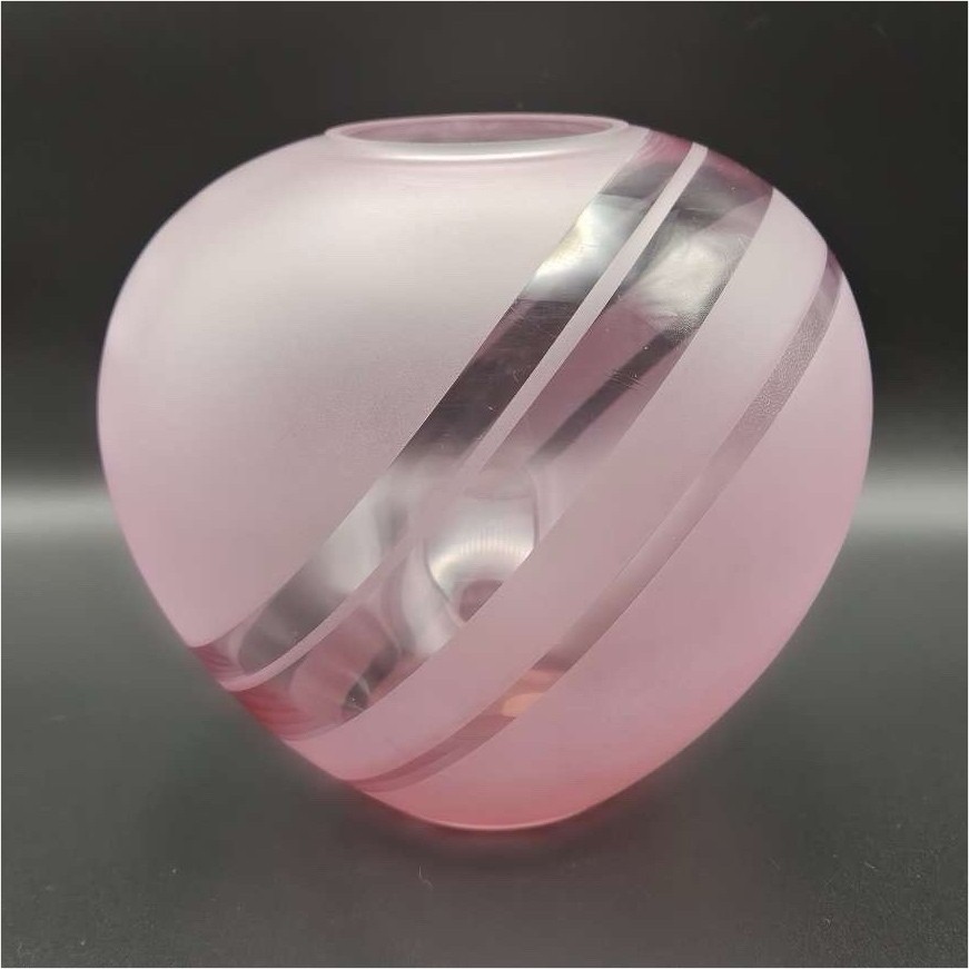 “RARE”FENTON ART GLASS VASE 1985 RICHARD DELANEY GEOMETRICS ARTISAN SERIES 6 “RARE”FENTON ART GLASS VASE 1985 RICHARD DELANEY GEOMETRICS ARTISAN SERIES 6