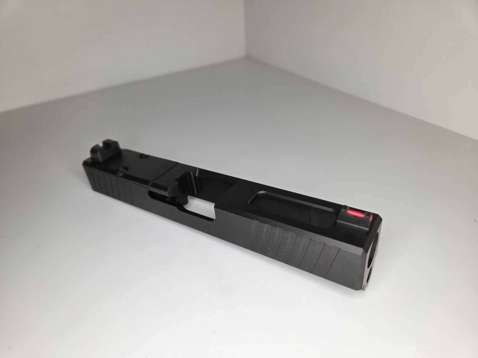 Glock 19 Stripped Slide GEN 1-3/RUGER RXM - RMR w/ Window Port & Steel Irons Glock 19 Stripped Slide GEN 1-3/RUGER RXM - RMR w/ Window Port & Steel Irons
