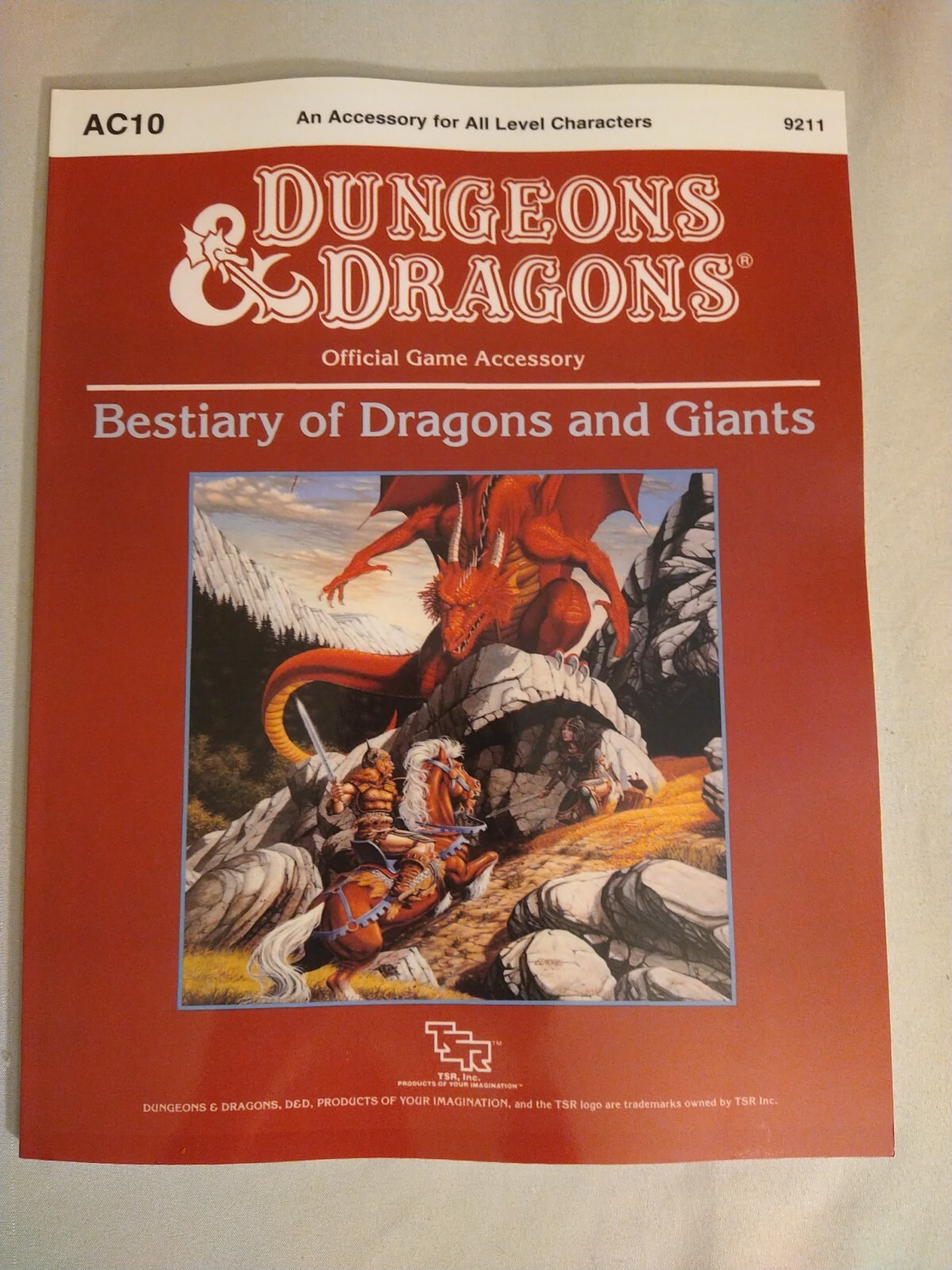 Dungeons and Dragons Reprint of AC10 Bestiary of Dragons and Giants Dungeons and Dragons Reprint of AC10 Bestiary of Dragons and Giants