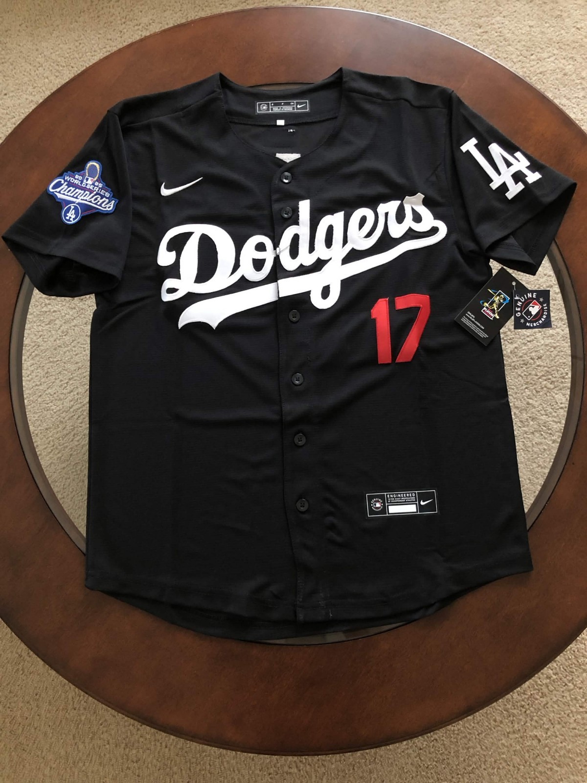 sNWT Shohei Ohtani Dodgers Men\'s Medium Black Away Jersey Stitched #17 sNWT Shohei Ohtani Dodgers Men\'s Medium Black Away Jersey Stitched #17